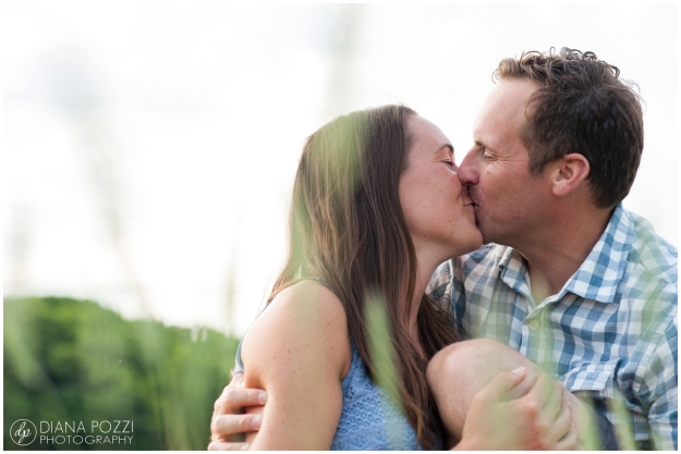 Eastern-Point-Lighthouse-Gloucester-MA-Engagement-Session-Diana-Pozzi-Photography_0011