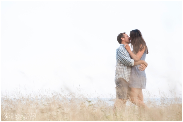 Eastern-Point-Lighthouse-Gloucester-MA-Engagement-Session-Diana-Pozzi-Photography_0020